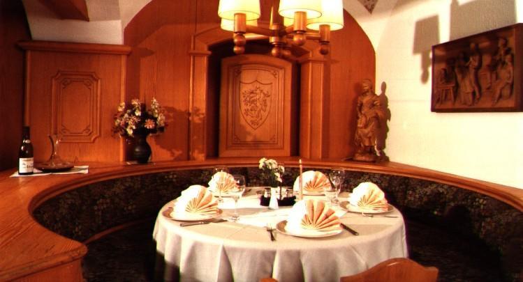 Maurer Gasthof-Vinothek Gleisdorf Eksteriør billede